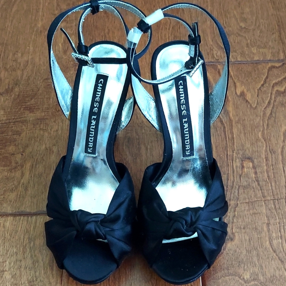 Chinese Laundry Platform Heels